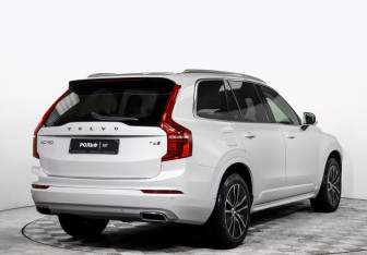 Подержанный автомобиль Volvo XC90 2019 года (5 фото)