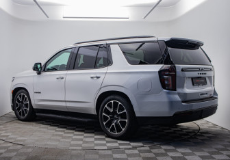 Подержанный автомобиль Chevrolet Tahoe 2021 года (2 фото)