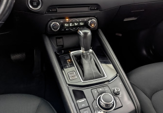 Подержанный автомобиль Mazda CX-5 2017 года (21 фото)