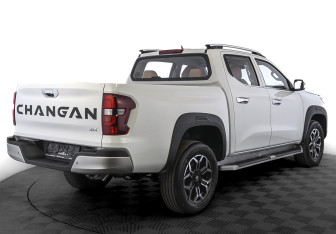 Новый Changan Hunter Plus 2025 (2 фото)