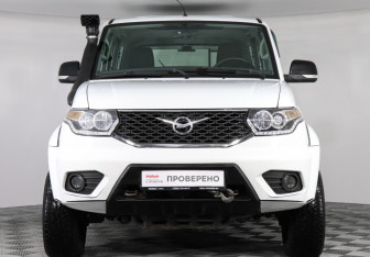 Подержанный автомобиль УАЗ Patriot 2019 года (2 фото)