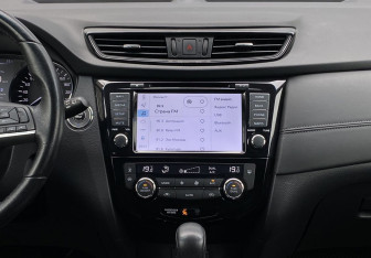Подержанный автомобиль Nissan X-Trail 2019 года (13 фото)
