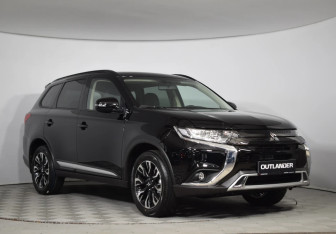 Новый Mitsubishi Outlander 2022 (2 фото)