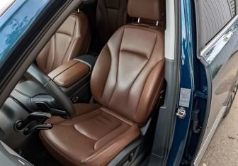 Подержанный автомобиль Audi Q7 2019 года (20 фото)