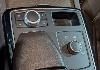Подержанный автомобиль Mercedes-Benz GLE 2018 года (27 фото)