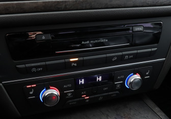 Подержанный автомобиль Audi A6 allroad 2016 года (14 фото)