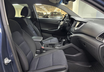 Подержанный автомобиль Hyundai Tucson 2018 года (10 фото)