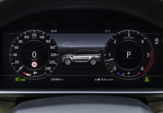 Подержанный автомобиль Land Rover Range Rover Sport 2018 года (12 фото)