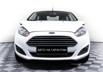 Подержанный автомобиль Ford Fiesta Sedan 2016 года (2 фото)