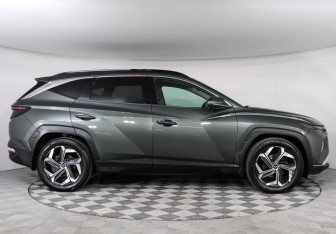 Подержанный автомобиль Hyundai Tucson 2021 года (4 фото)