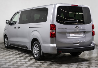 Подержанный автомобиль Citroen SpaceTourer 2021 года (7 фото)