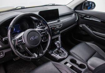 Подержанный автомобиль Kia Seltos 2020 года (9 фото)