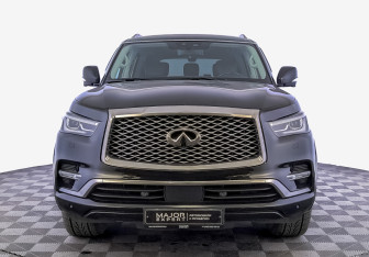 Подержанный автомобиль Infiniti QX80 2020 года (2 фото)