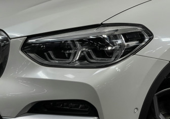 Подержанный автомобиль BMW X3 2020 года (8 фото)