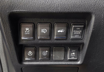 Подержанный автомобиль Infiniti QX60 2017 года (17 фото)