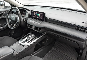 Подержанный автомобиль Haval Jolion 2022 года (13 фото)