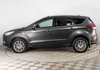 Подержанный автомобиль Ford Kuga 2016 года (3 фото)