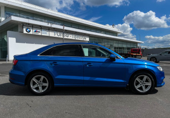 Подержанный автомобиль Audi A3 Sedan 2017 года (4 фото)