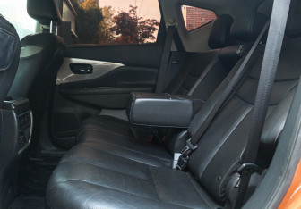 Подержанный автомобиль Nissan Murano Suv 2019 года (8 фото)