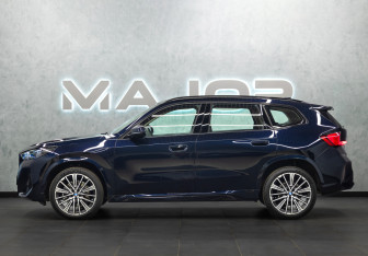 Новый BMW X1 2025 (3 фото)