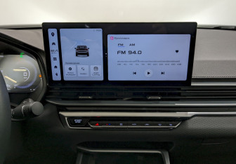 Подержанный автомобиль Geely Emgrand 2024 года (25 фото)