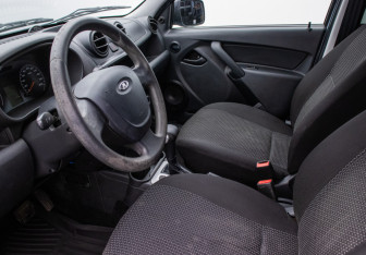 Подержанный автомобиль LADA (ВАЗ) Granta Sedan 2012 года (10 фото)