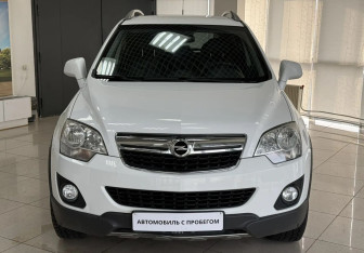 Подержанный автомобиль Opel Antara 2012 года (2 фото)