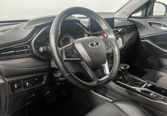 Подержанный автомобиль Москвич 3 2023 года (13 фото)