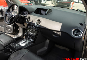 Подержанный автомобиль Renault Koleos 2013 года (6 фото)