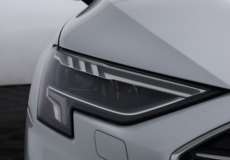 Подержанный автомобиль Audi A3 Hatchback 2021 года (22 фото)