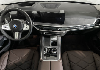 Новый BMW X5 2025 (11 фото)