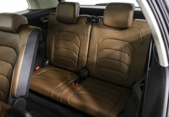 Подержанный автомобиль Skoda Kodiaq 2023 года (16 фото)