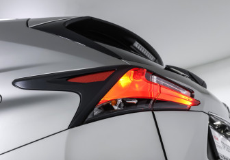 Подержанный автомобиль Lexus NX 2015 года (21 фото)