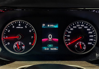 Подержанный автомобиль Kia K5 2020 года (13 фото)