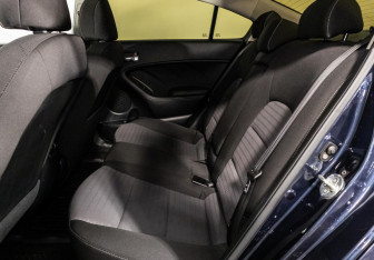 Подержанный автомобиль Kia Cerato Sedan 2018 года (10 фото)