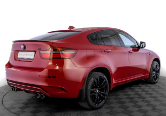 Подержанный автомобиль BMW X6 M 2011 года (4 фото)