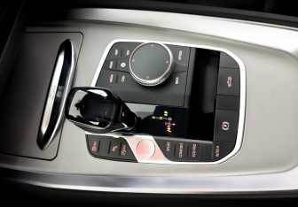 Подержанный автомобиль BMW Z4 Roadster 2019 года (29 фото)