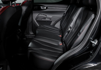 Подержанный автомобиль Haval H3 2025 года (10 фото)