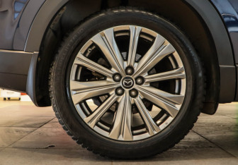 Подержанный автомобиль Mazda CX-9 2021 года (29 фото)