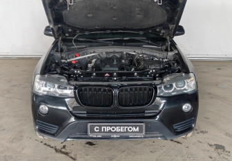 Подержанный автомобиль BMW X3 2015 года (18 фото)