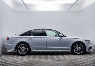 Подержанный автомобиль Audi A6 Sedan 2017 года (4 фото)