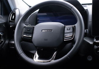 Подержанный автомобиль Haval H7 2025 года (15 фото)