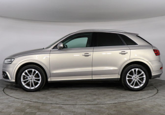 Подержанный автомобиль Audi Q3 2013 года (8 фото)