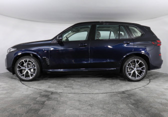 Новый BMW X5 2025 (5 фото)