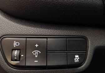 Подержанный автомобиль Kia Seltos 2021 года (16 фото)