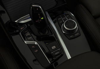 Подержанный автомобиль BMW X4 2021 года (17 фото)