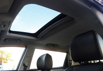 Подержанный автомобиль Geely Emgrand X7 2019 года (16 фото)