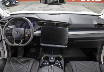 Подержанный автомобиль Kaiyi X7 Kunlun 2024 года (13 фото)