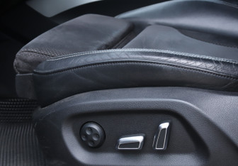 Подержанный автомобиль Audi Q5 2012 года (22 фото)