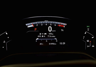 Подержанный автомобиль Honda CR-V 2020 года (13 фото)